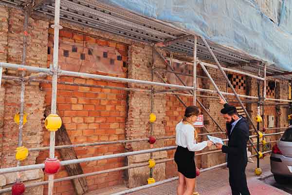 Façade rénovée après isolation thermique par l'extérieur